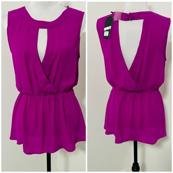 Very J Women’s Medium NWT Violet Sleeveless Peplum Blouse with Cut Out Ribbed - Picture 1 of 11